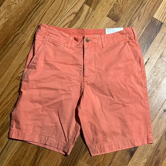 American Eagle Men’s Flex Flat Front Shorts. - Picture 1 of 3